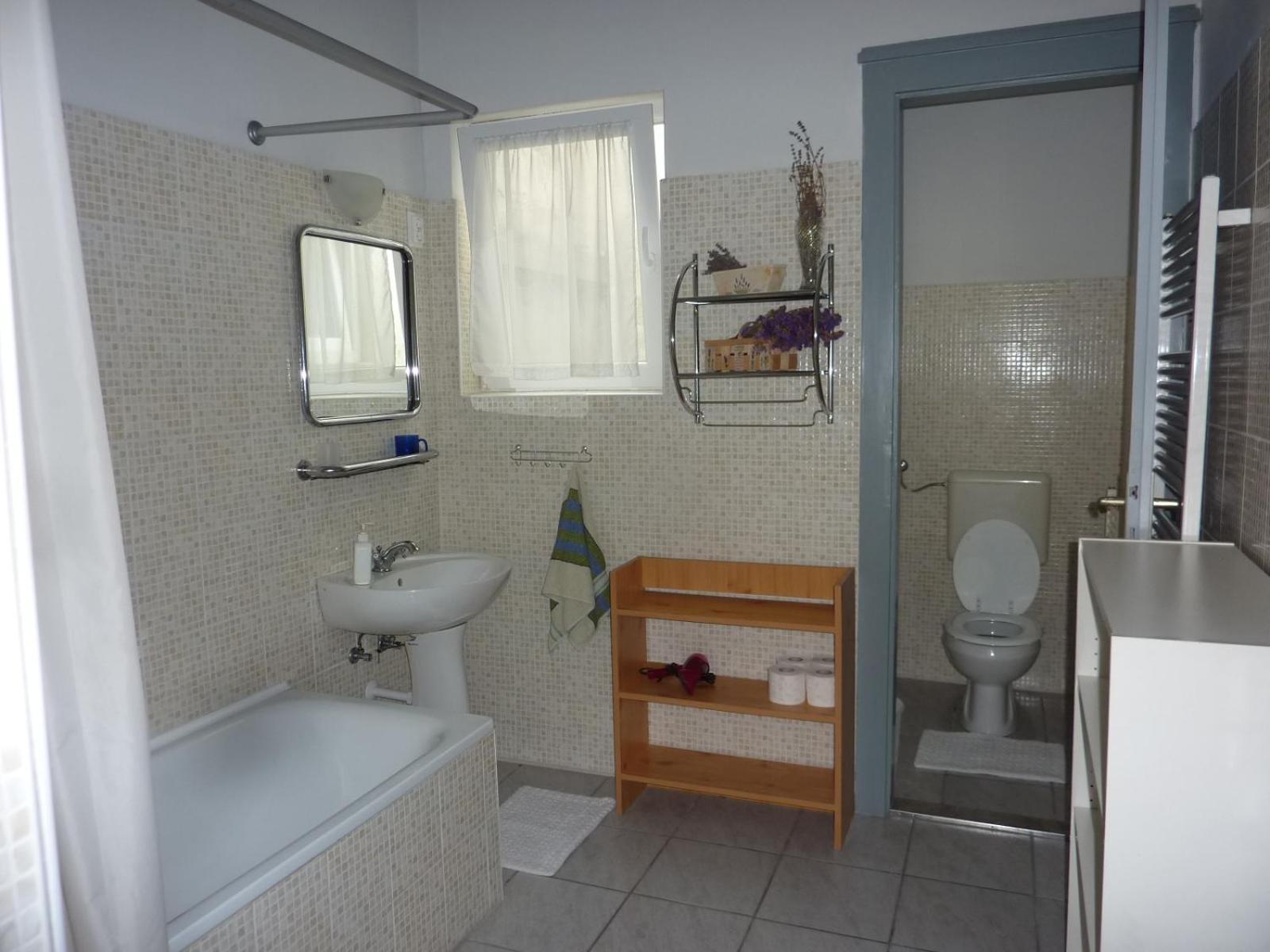 Levandium Apartman Apartment Miskolc Exterior photo
